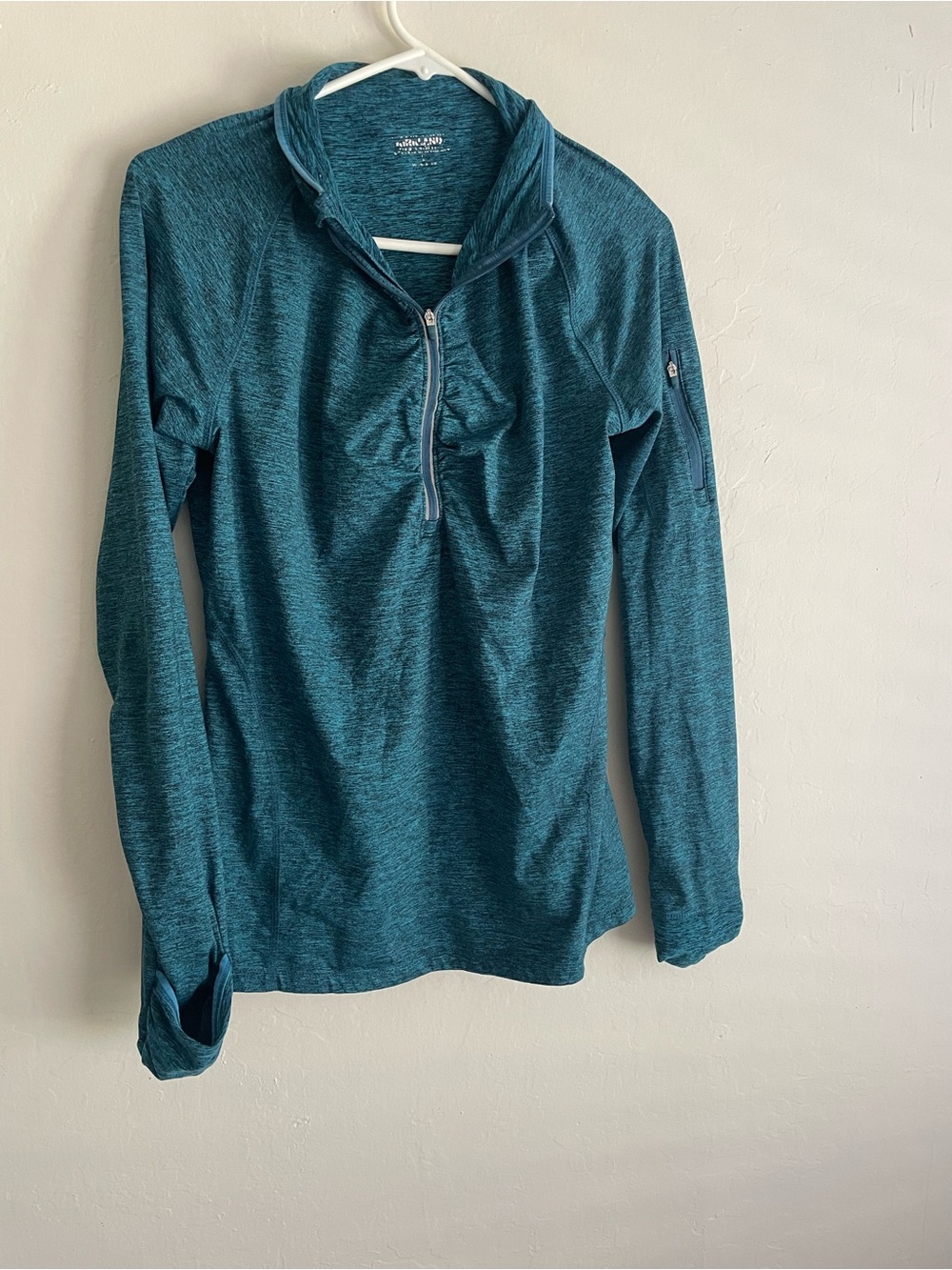 Kirkland fitness top